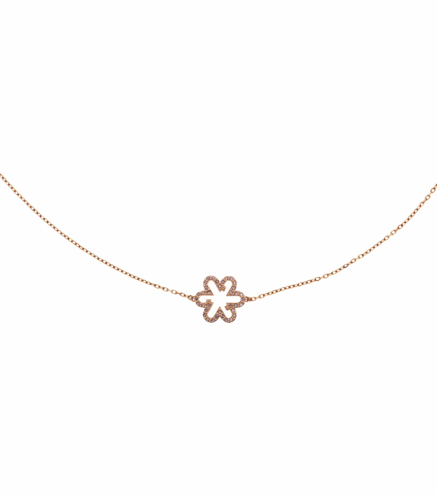 Furla gold necklace, elegant and shiny, displayed at a slight angle to showcase its intricate link design in stunning detail.