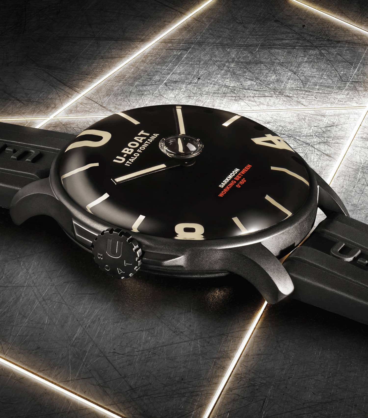 Men Darkmoon Quartz Watch 44mm